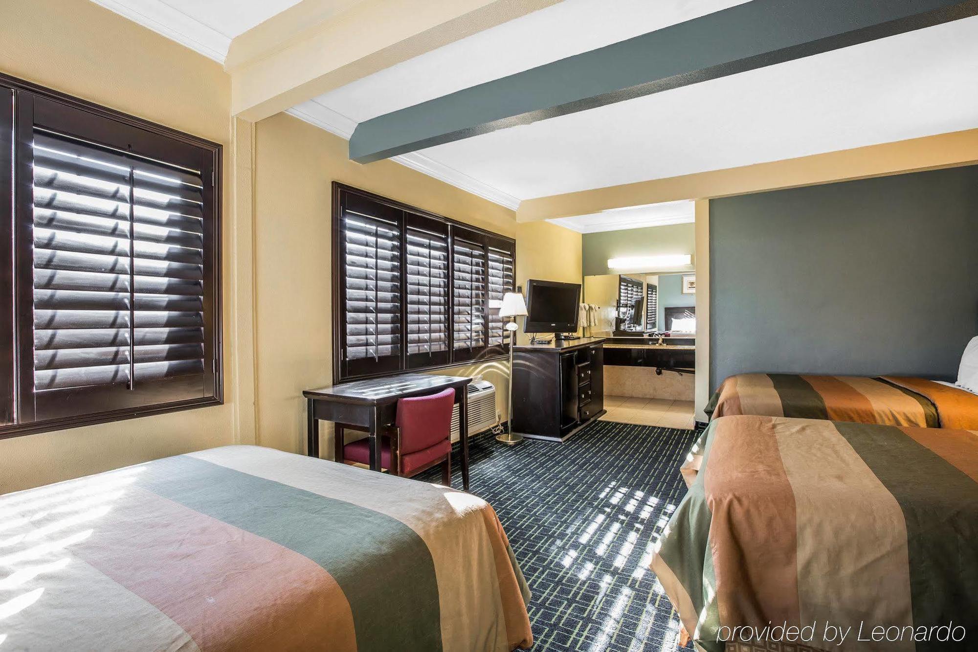 Rodeway Inn Hollywood Лос-Анджелес Екстер'єр фото